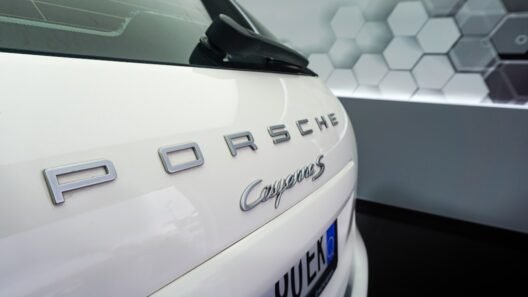 Hibrit mi elektrikli mi 2026? 5 yıllık toplam maliyet karşılaştırması görseli