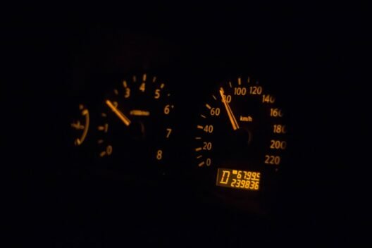 Yakıt tüketimini -30 düşürmenin kanıtlanmış 12 yolu görseli